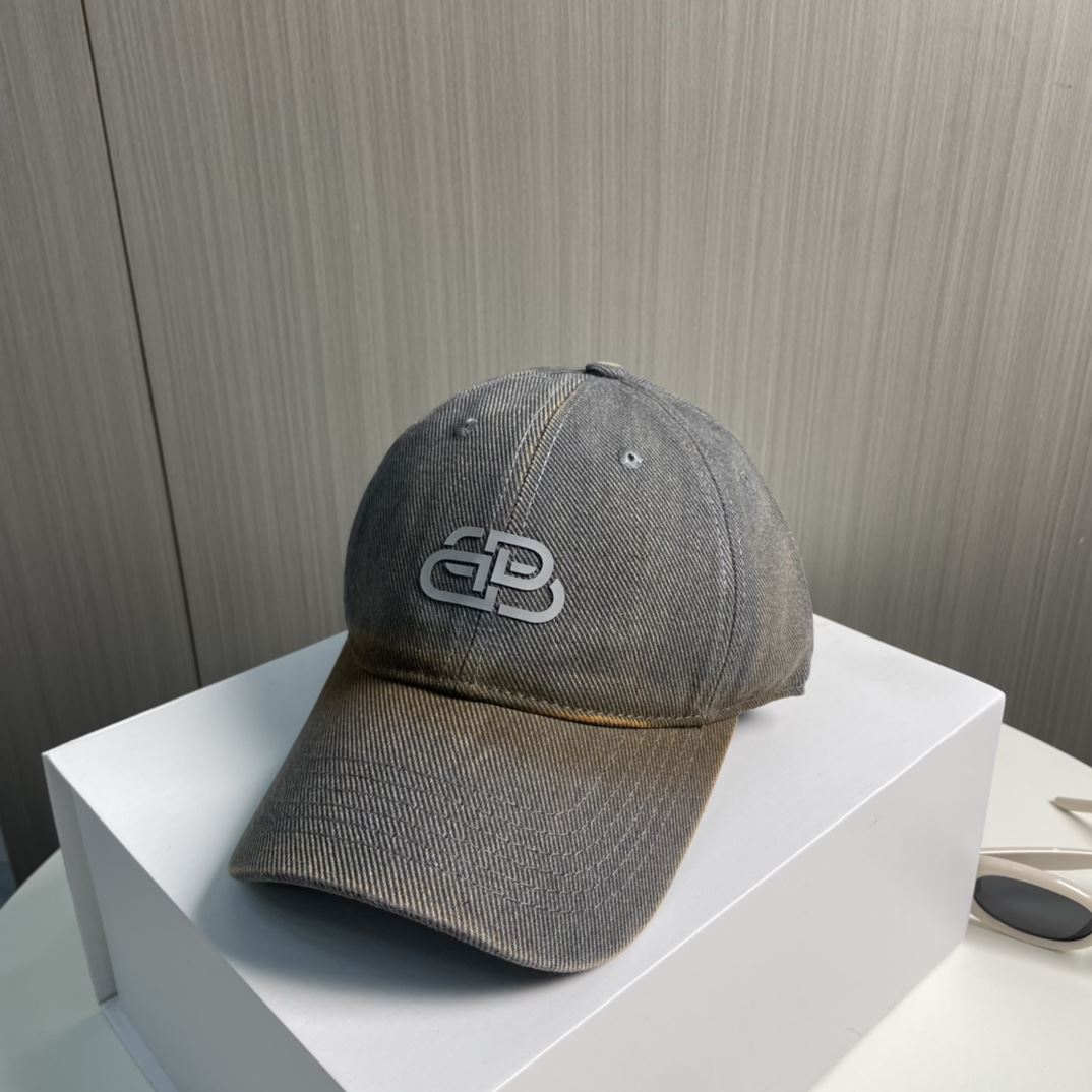 Balenciaga Caps